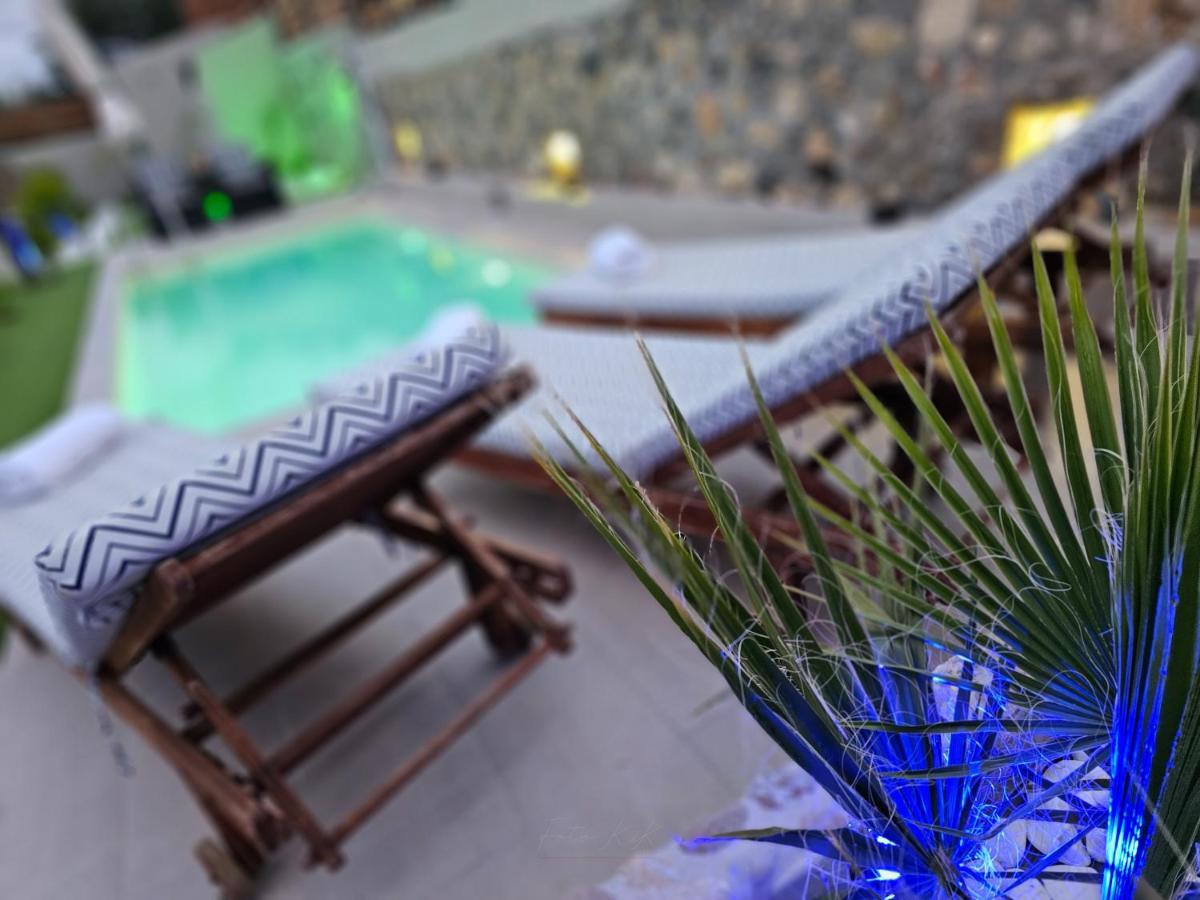 Elia Paradise With Private Pool Villa *