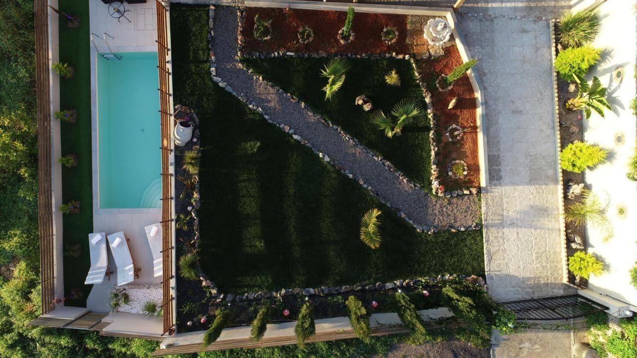 Elia Paradise With Private Pool *