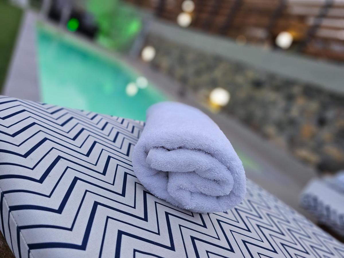 Elia Paradise With Private Pool *